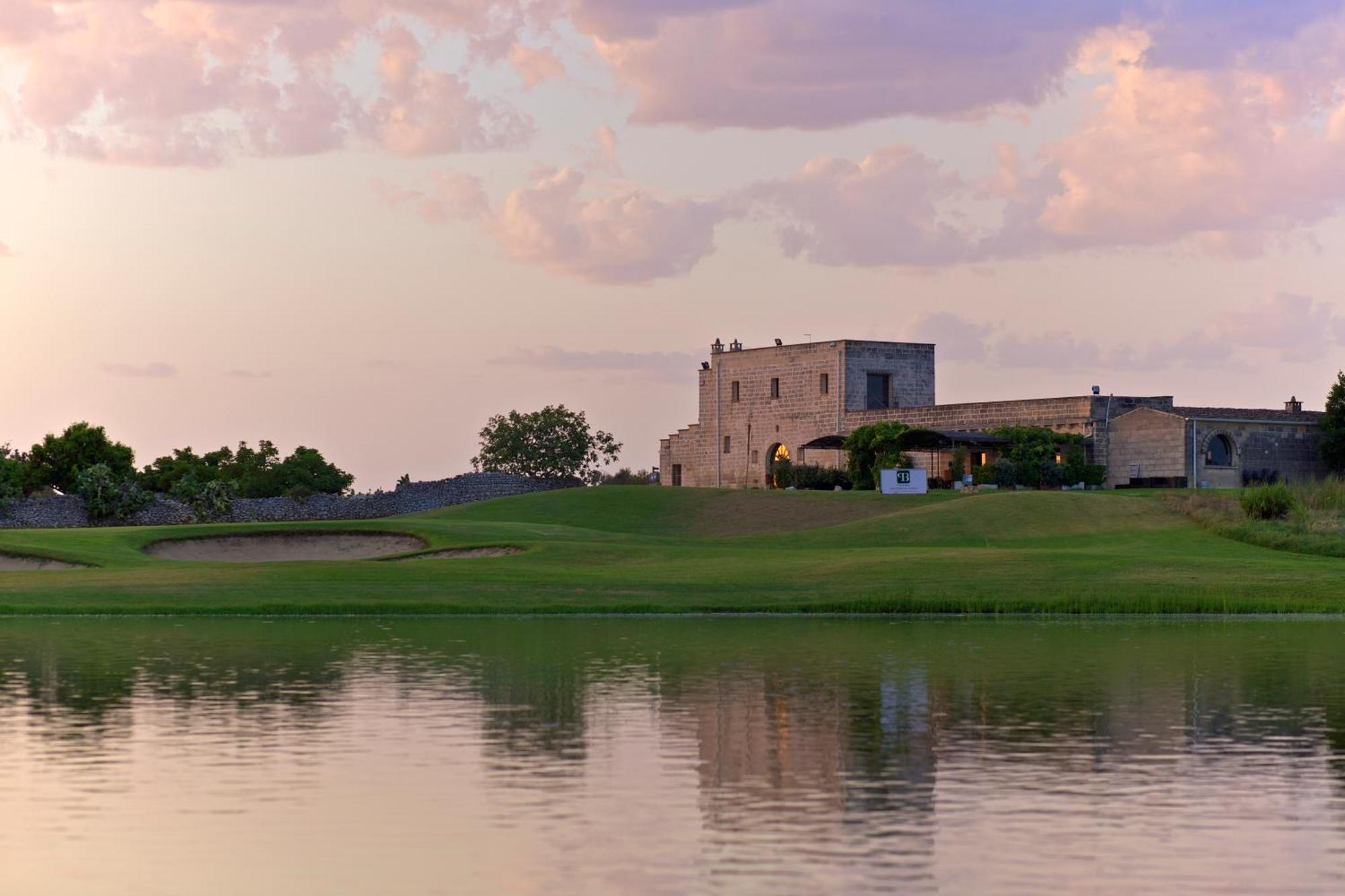 Acaya Golf Resort&Spa Bagian luar foto